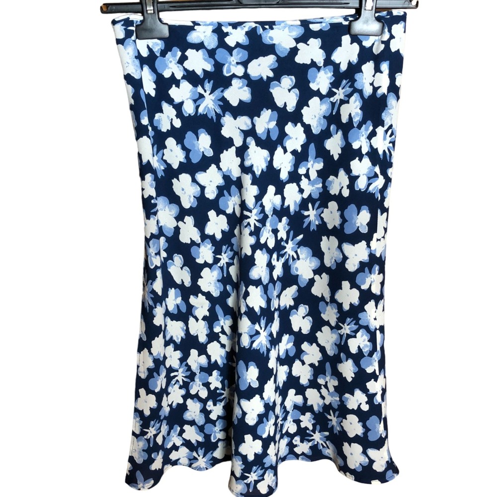 Vintage Escada 100% silk navy blue with white abstract pansies skirt, size 6